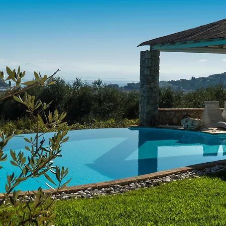 The Editor's - Member Of Spiritual Living Corfu Virós